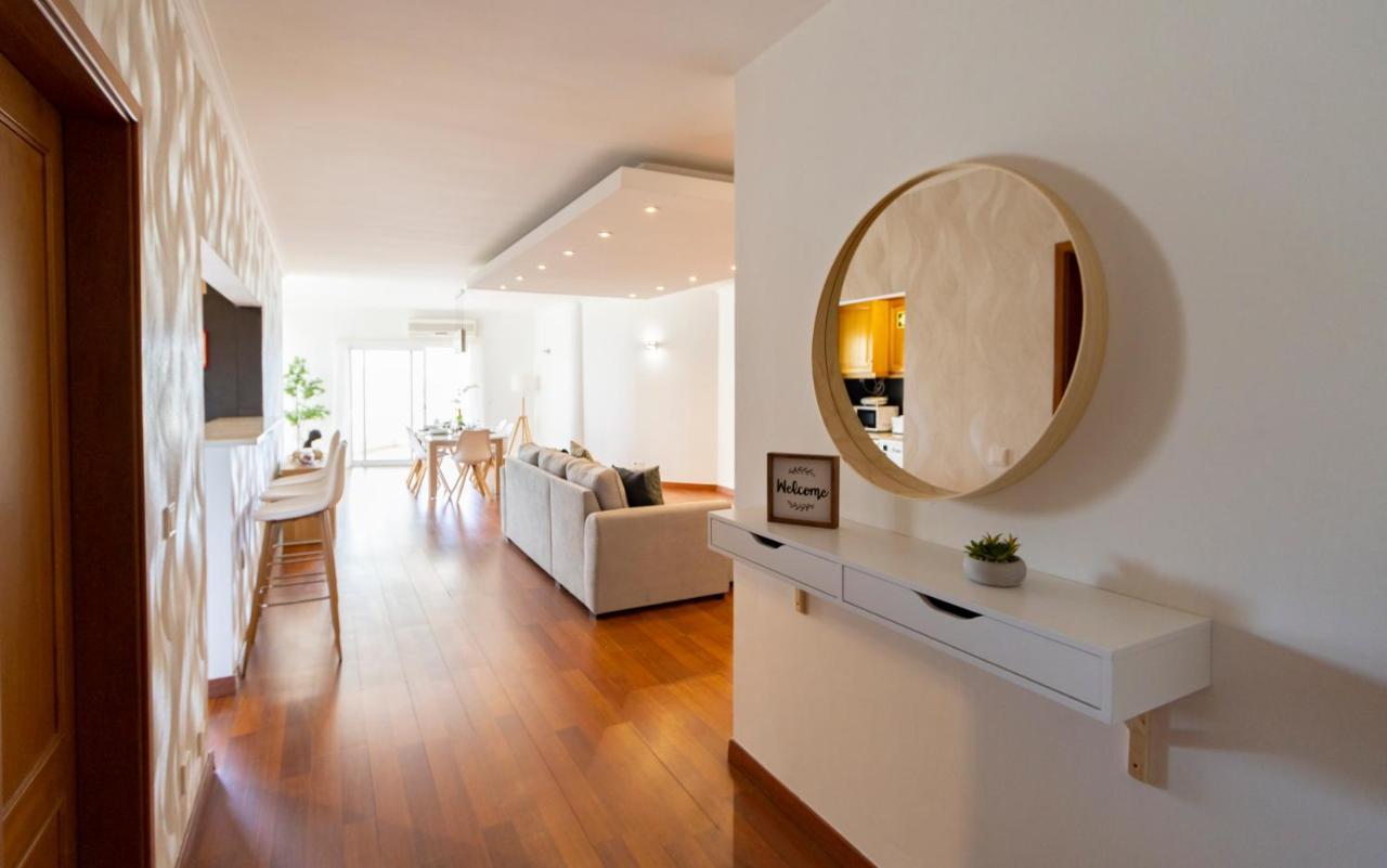 Spaceful Apartment In Албуфейра Екстериор снимка