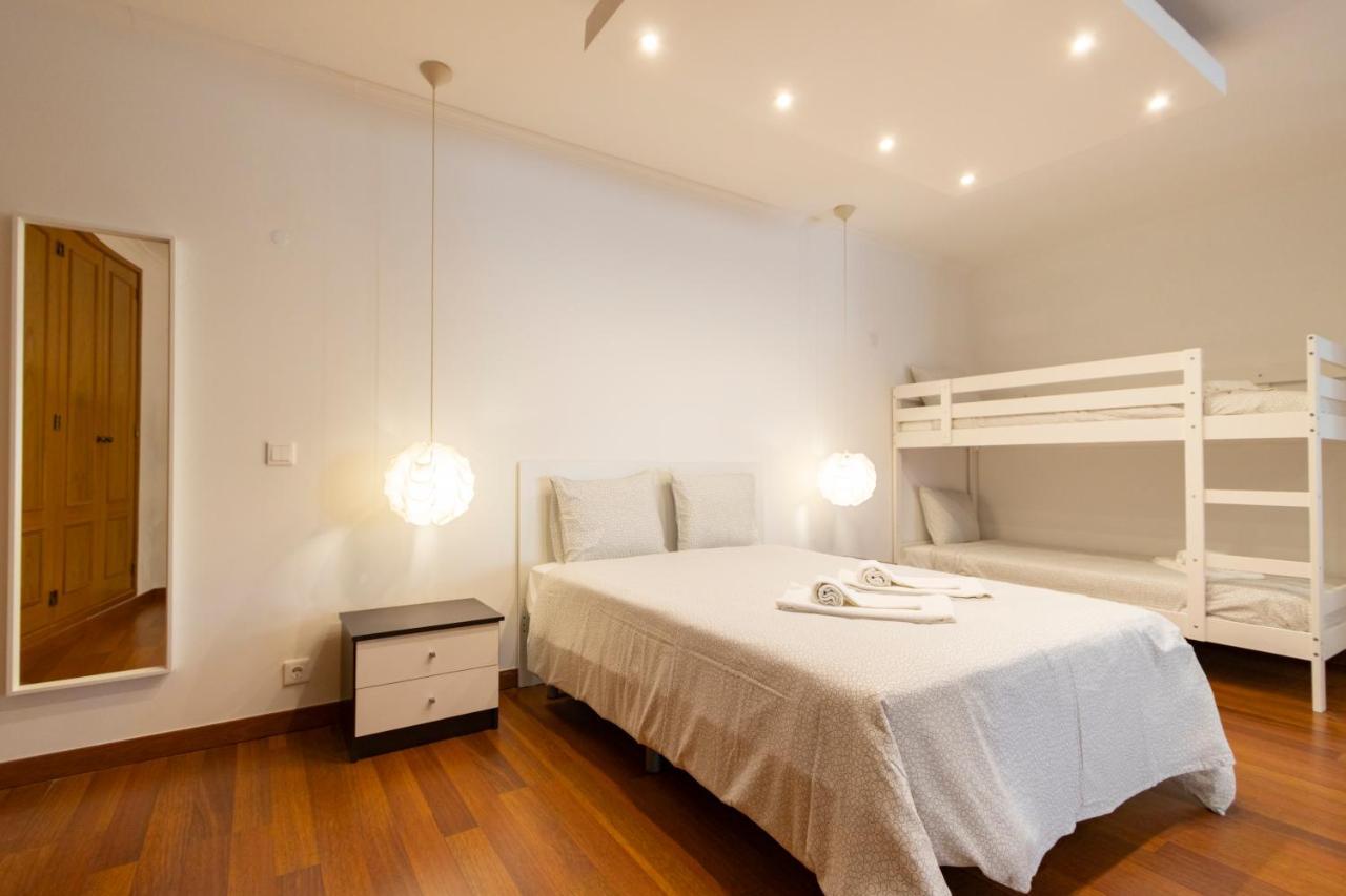 Spaceful Apartment In Албуфейра Екстериор снимка