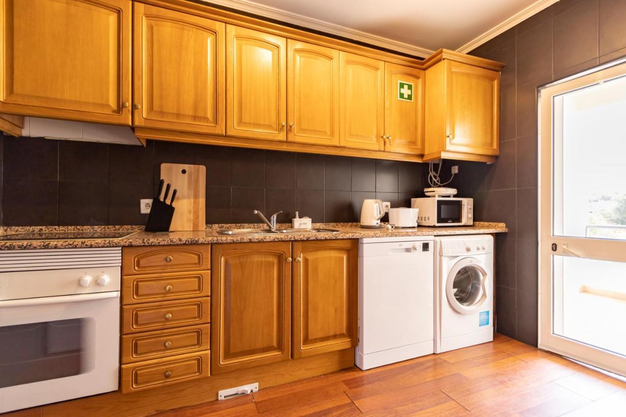 Spaceful Apartment In Албуфейра Екстериор снимка